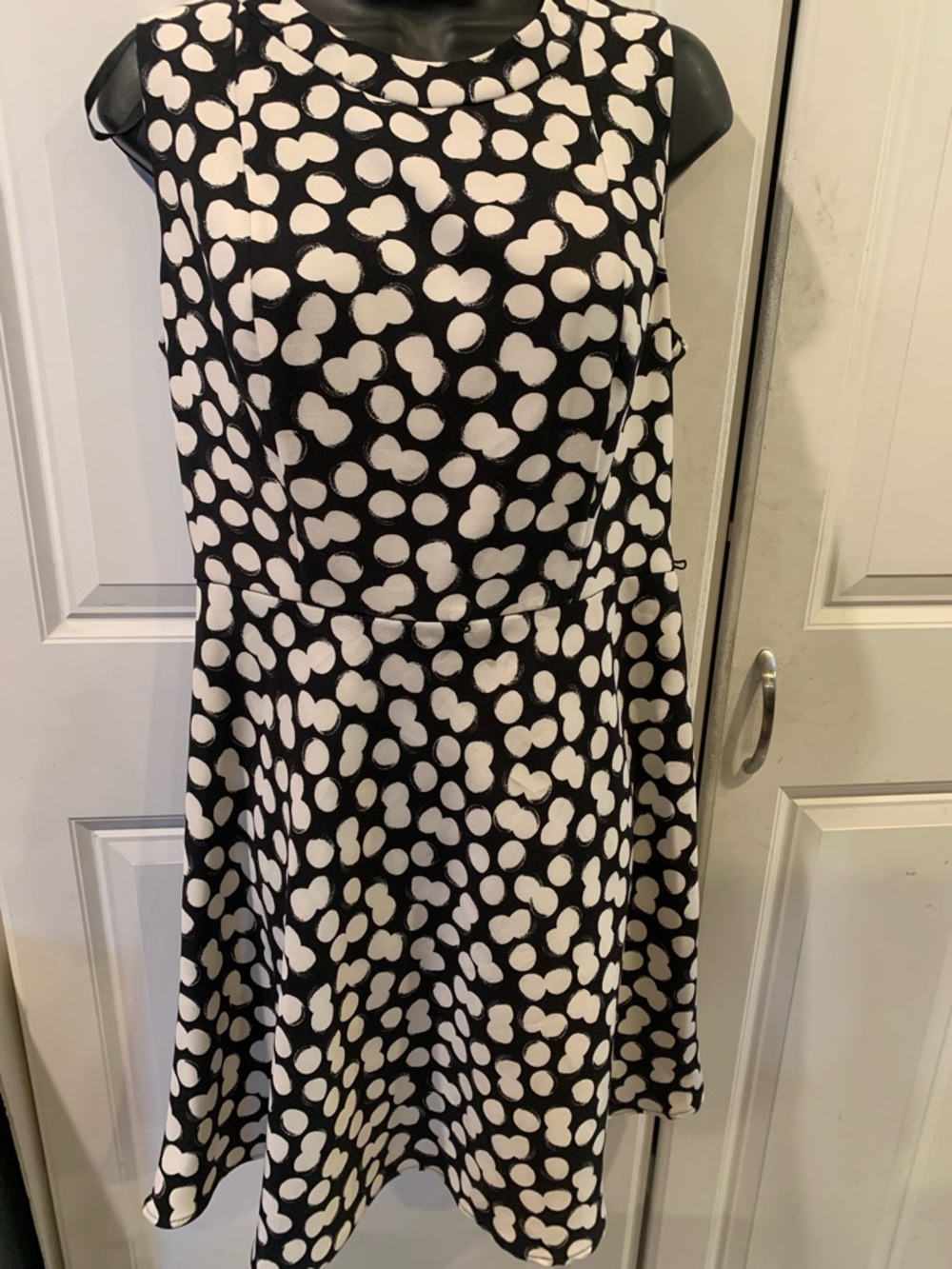 AB Studio Black and White Dot Print Sleeveless Midi Dress